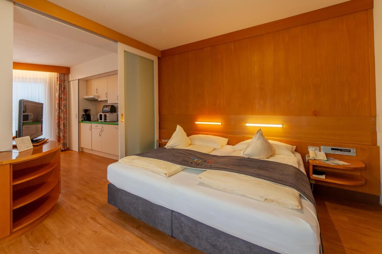 Fruehstuecks-Hotel Olympia Tirolo Exteriör bild
