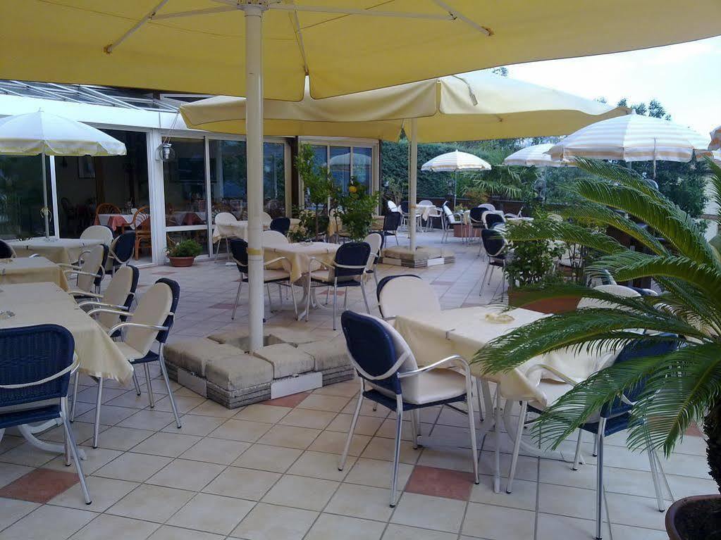 Fruehstuecks-Hotel Olympia Tirolo Exteriör bild